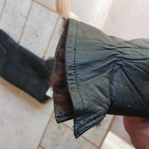 Vintage Ladies dark brown Leather rabbit fur lined gloves, New..sz M - Picture 4 of 6
